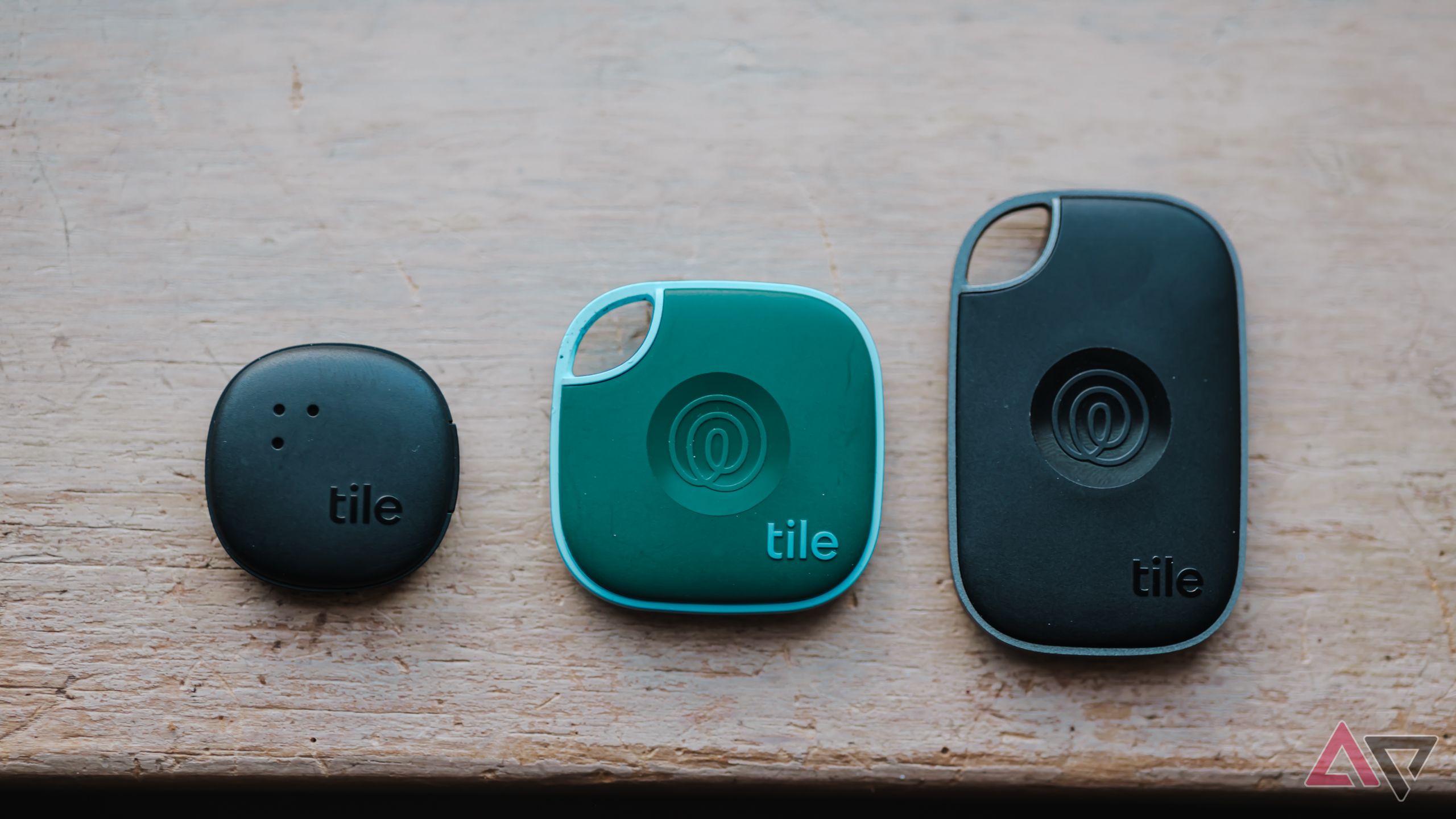 tile trackers have a massive security flaw