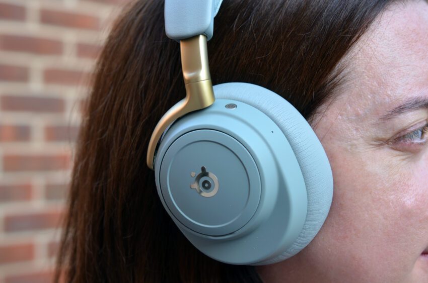 steelseries arctis nova elite review 599 for