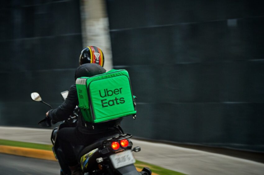 uber eats is offering grocery discounts to