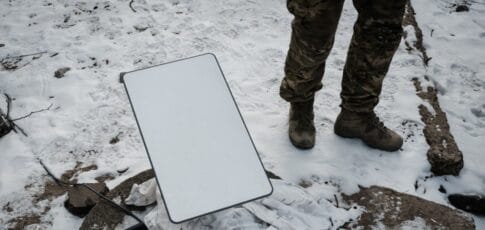 spacex strikes 17b deal to buy echostar