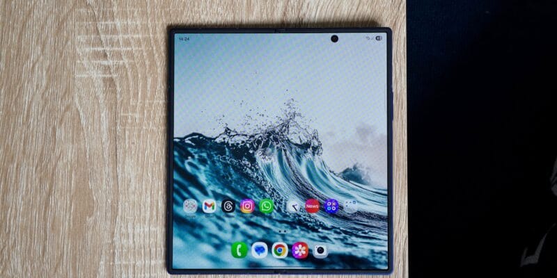 The Galaxy Z Fold 7 just reached its best price ever, beating all previous deals 4 the galaxy z fold 7 just reached