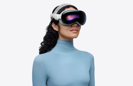 apple just upgraded the vision pro with