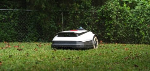 review ecovacs flagship robot lawn mower isn