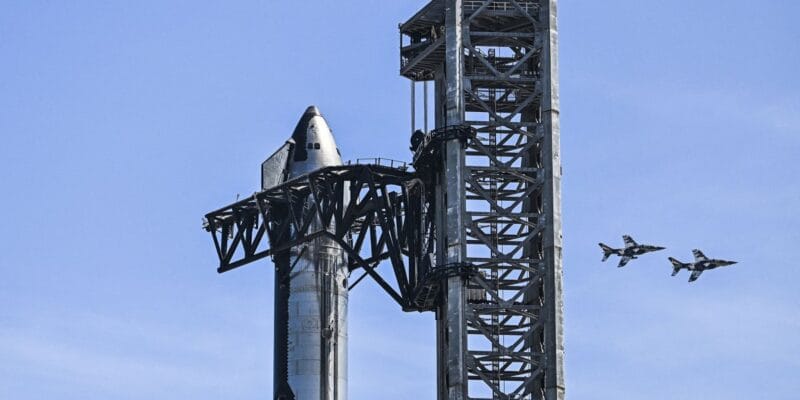 Cards Against Humanity settles trespass lawsuit against SpaceX 14 cards against humanity settles trespass lawsuit against
