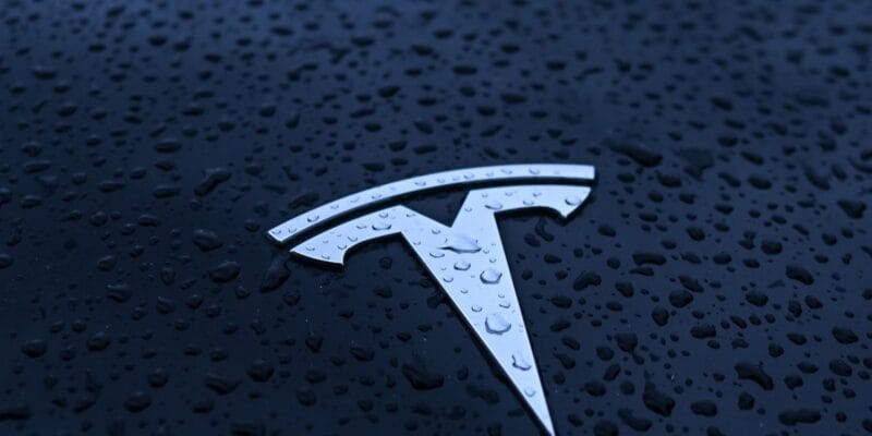 Tesla’s ‘Full Self-Driving’ software under investigation for traffic safety violations 7 tesla s full self-driving software under investigation