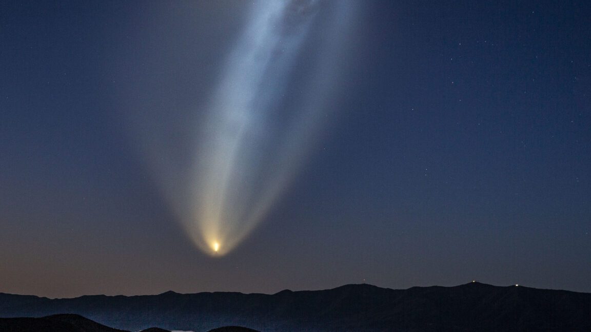 spacex has plans to launch falcon heavy