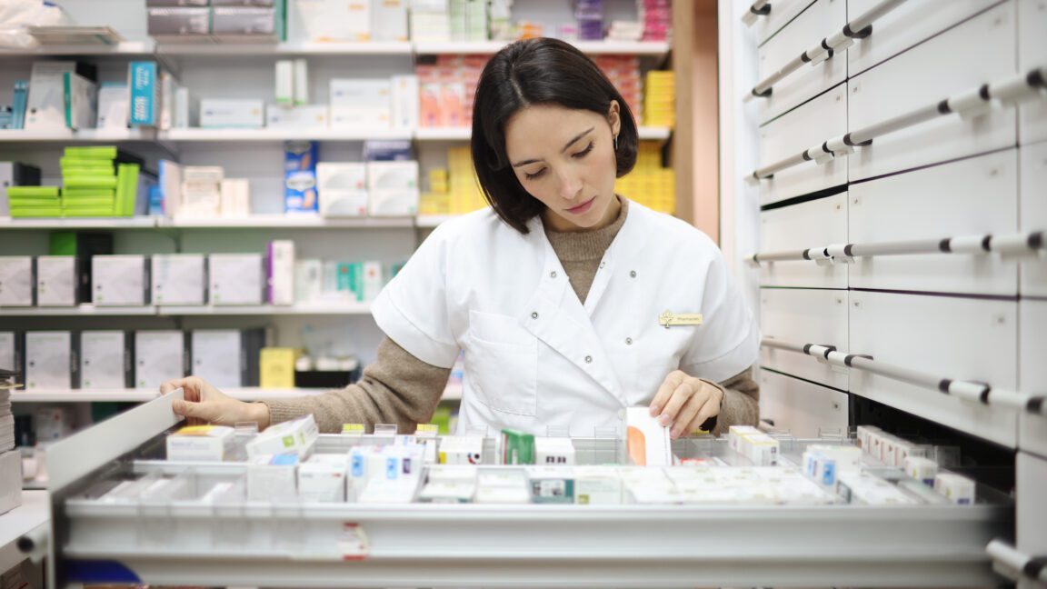 when sycophancy and bias meet medicine