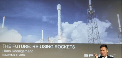 hans koenigsmann who investigated all of spacex