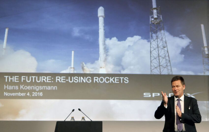 hans koenigsmann who investigated all of spacex