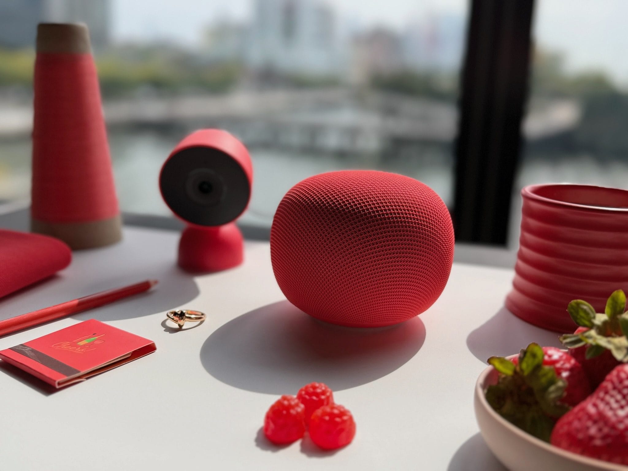 hands-on with the new google home speaker