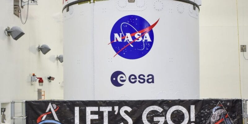NASA races to keep Artemis II on schedule, even when workers aren’t being paid 2 nasa races to keep artemis ii on