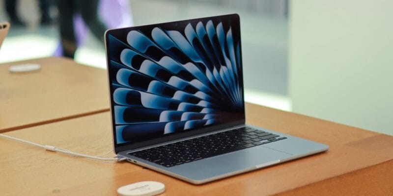 These are the best new MacBook deals in October: prices starting at $599 13 these are the best new macbook deals
