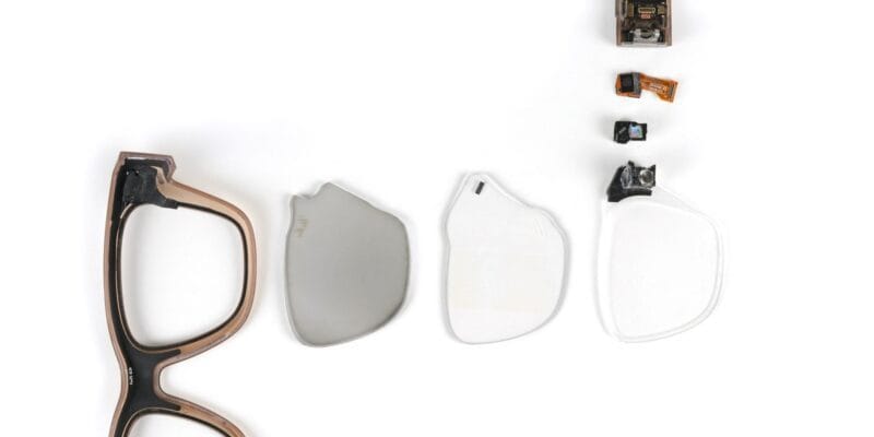 The Meta Ray-Ban Display’s most interesting tech might be the glass 16 the meta ray-ban display s most interesting