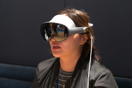 samsung galaxy xr hands-on it s like