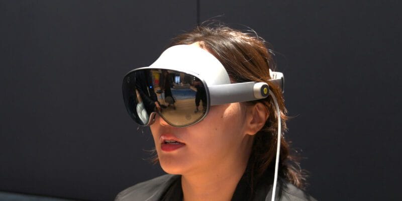 Samsung Galaxy XR hands-on: It’s like a cheaper Apple Vision Pro and launches today 8 samsung galaxy xr hands-on it s like