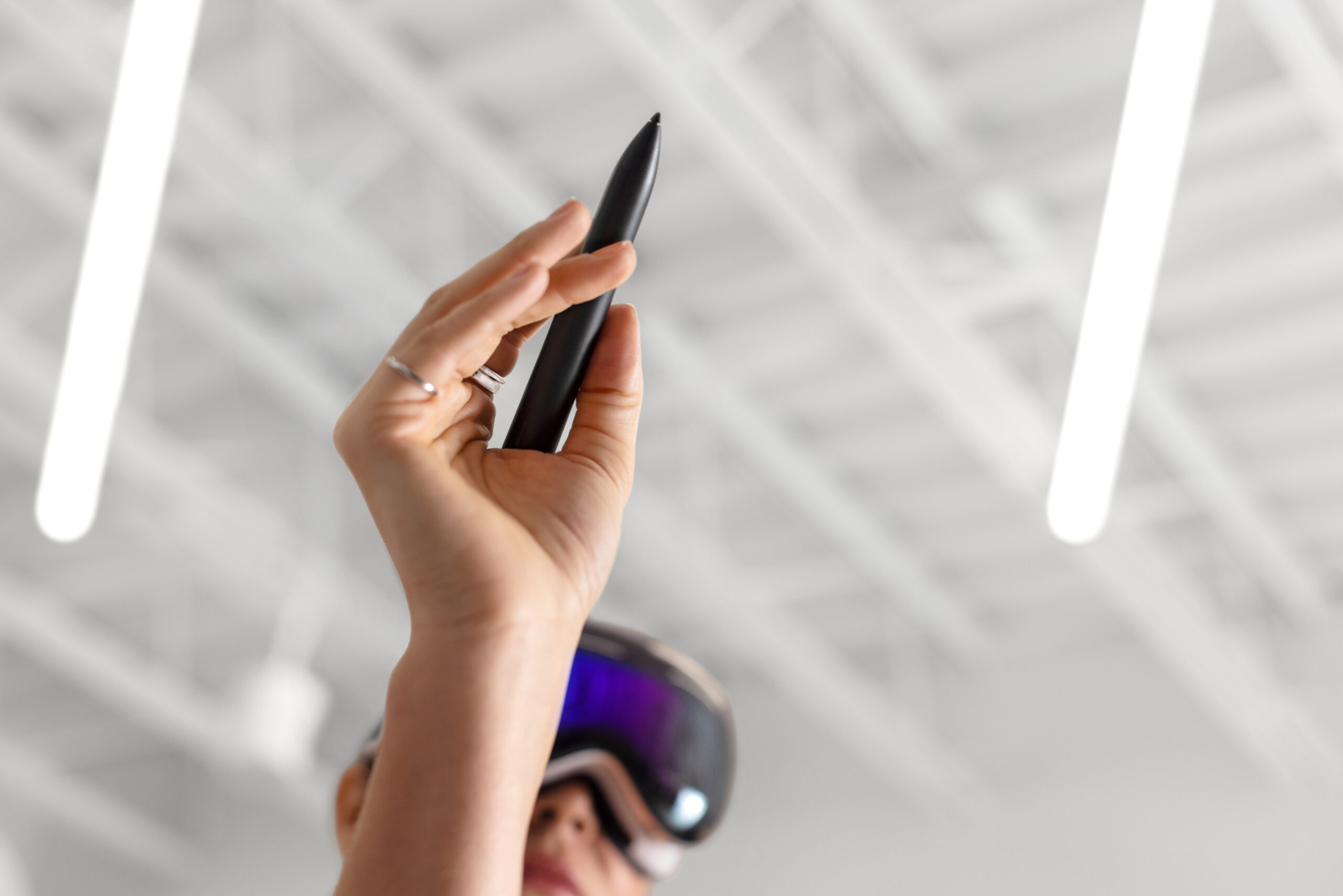 logitech made an apple pencil-like stylus for