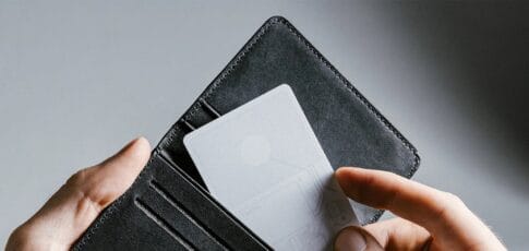 i never lose my wallet with nomad