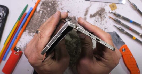 pixel 10 pro fold bends and breaks