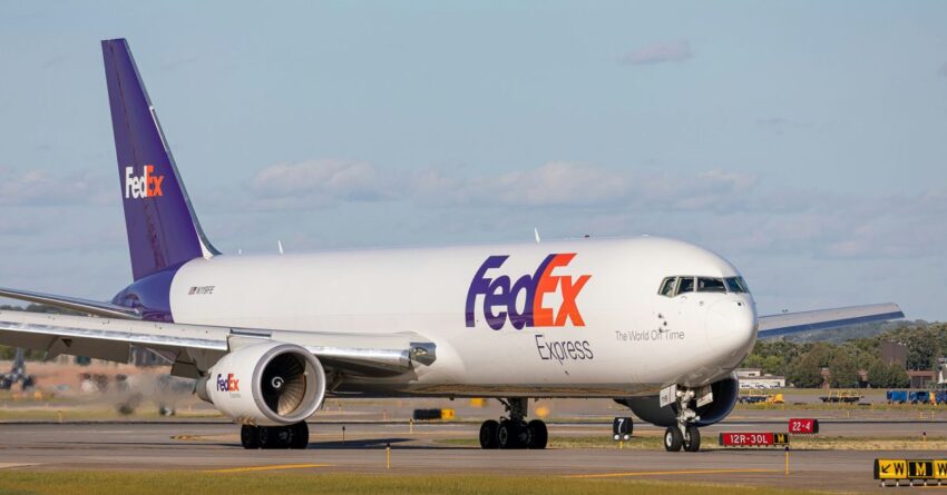 us tariffs on chinese imports affecting apple