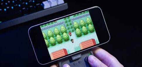 this magnetic controller brings game boy-style controls