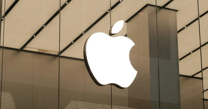 Apple reports Q4 2025 earnings: $102.47 billion in revenue, up 8% (charts) 1 apple reports q4 2025 earnings 102 47
