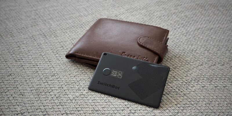 Review: SwitchBot Wallet Finder is an incredibly useful accessory to track your wallet with iPhone Find My 9 Review: SwitchBot Wallet Finder is an incredibly useful accessory to track your wallet with iPhone Find My | Hashe Computer Solutions (Pvt) Ltd.