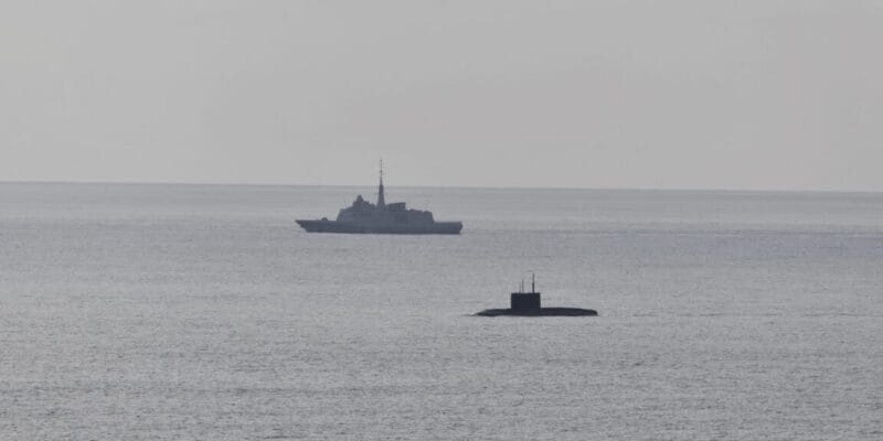 NATO boss mocks Russian navy, which is on the hunt for Red October “the nearest mechanic” 17 nato boss mocks russian navy which is