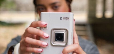 fujifilm s bringing instant cameras into the
