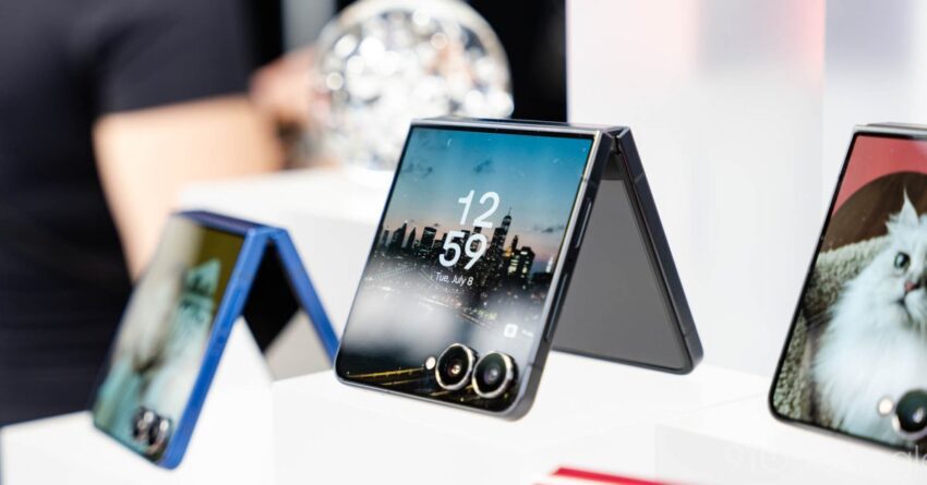 deals jetblack galaxy z flip 7 170