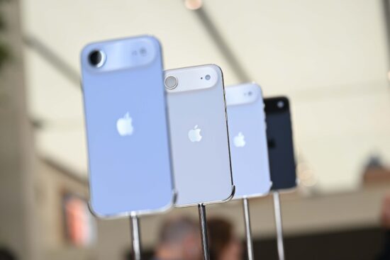 apple s reportedly pulling back on iphone