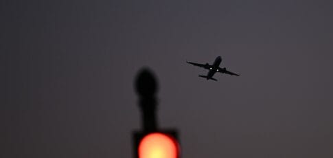 the government shutdown is strangling aviation
