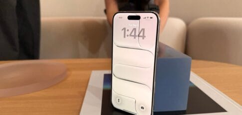 iphone air sells out almost instantly in