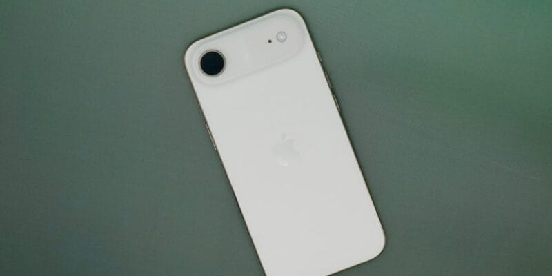 I love my iPhone Air, but I’m starting to worry about its future 9 i love my iphone air but i