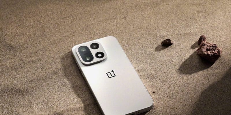 OnePlus 15 arrives in China, global launch ‘coming soon’ 11 oneplus 15 arrives in china global launch