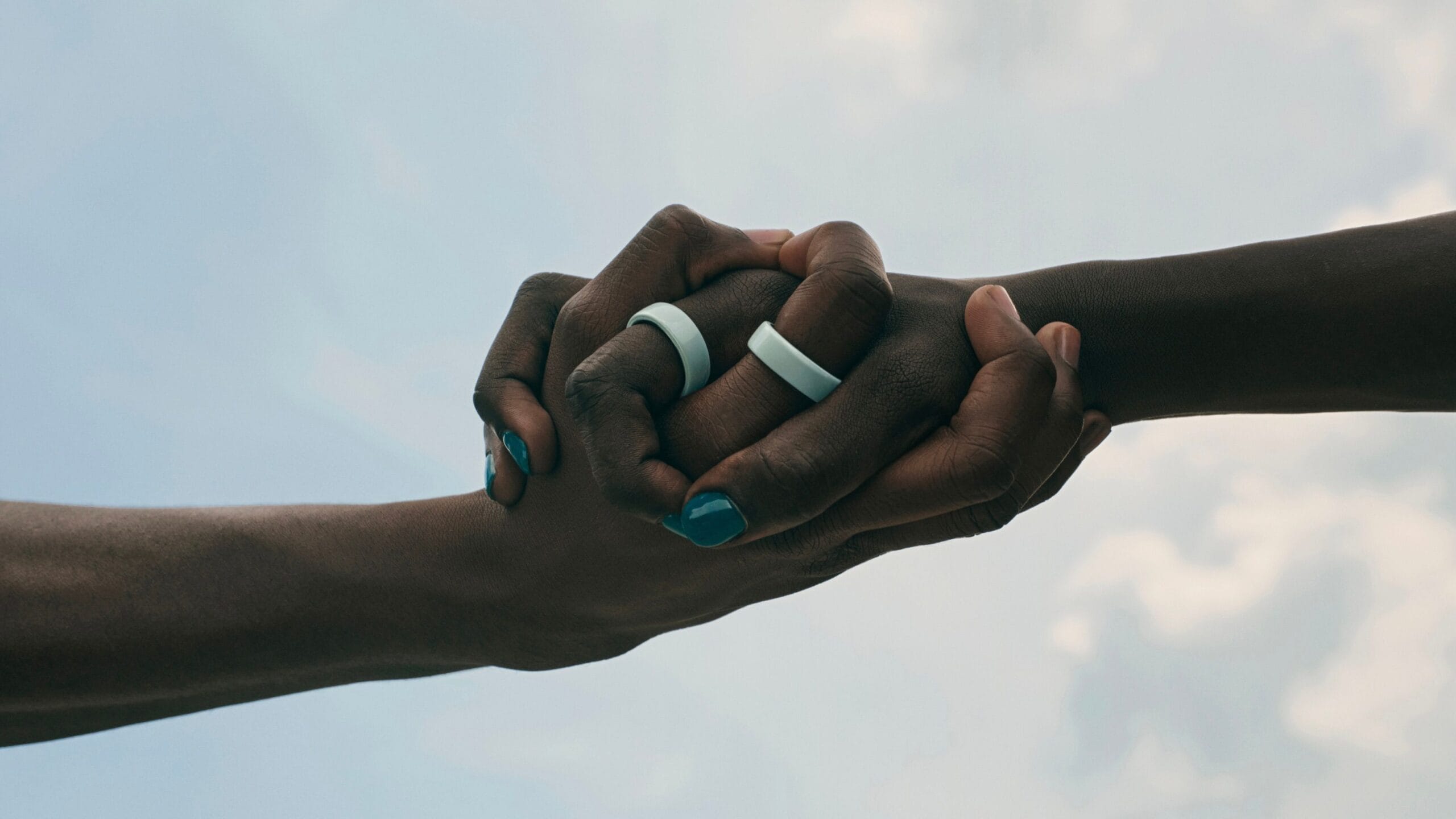 introducing oura ring 4 ceramic 4 stunning