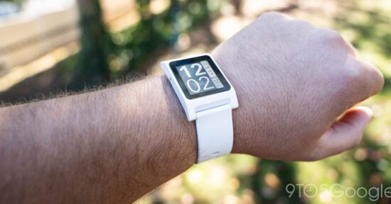 hands-on the pebble 2 duo is a