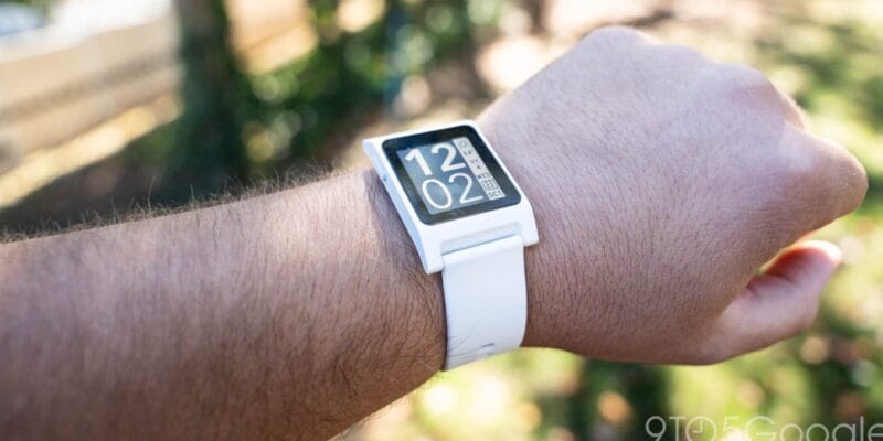 hands-on the pebble 2 duo is a