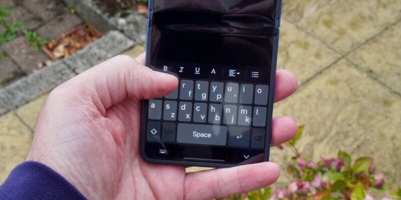 i tried a weird 16-key keyboard and