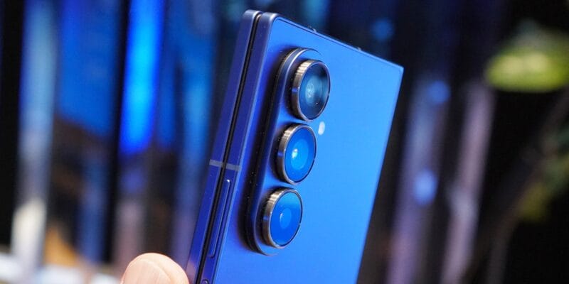 Samsung’s upcoming tri-fold phone could flex its power with a massive battery setup 2 samsung s upcoming tri-fold phone could flex