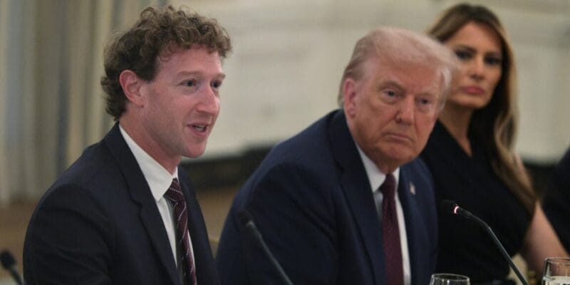 Trump admin pressured Facebook into removing ICE-tracking group 4 trump admin pressured facebook into removing ice-tracking