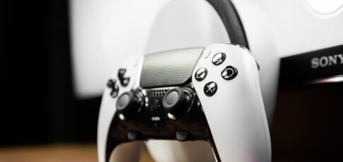 the dualsense edge has fallen to one