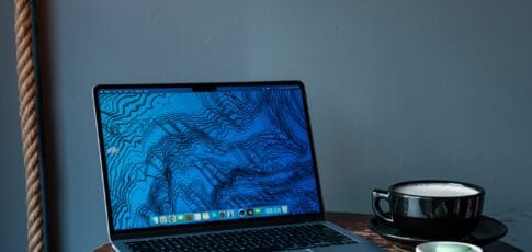 apple is reportedly working on a cheaper