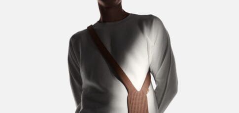 Tech News 9 apple made a 230 crossbody sock