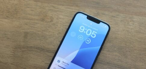 apple reportedly plans ambitious satellite-powered iphone features