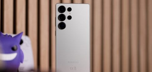 samsung starts selling re-newed galaxy s25 z