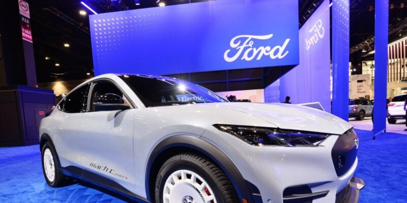 Ford turns to Amazon to give used cars sales a boost | Hashe Computer Solutions (Pvt) Ltd.