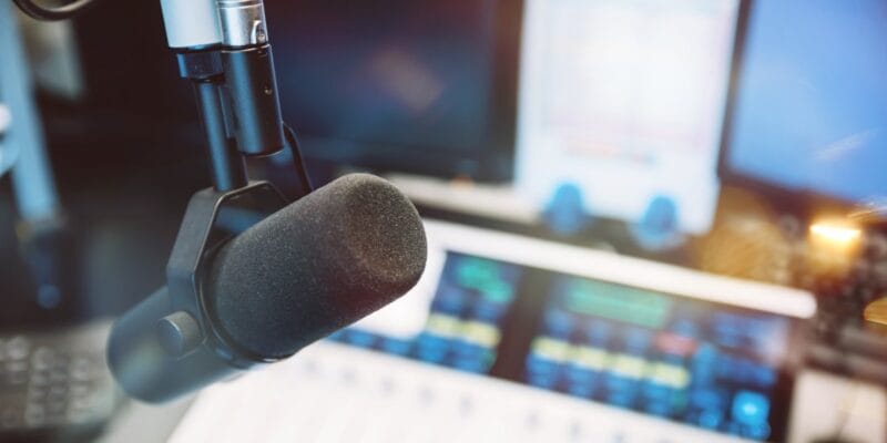 Warner Music settles copyright lawsuit with Udio, signs deal for AI music platform 7 Warner Music settles copyright lawsuit with Udio, signs deal for AI music platform | Hashe Computer Solutions (Pvt) Ltd.