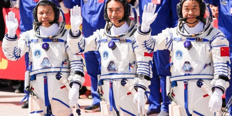 Space junk may have struck a Chinese crew ship in low-Earth orbit 18 space junk may have struck a chinese