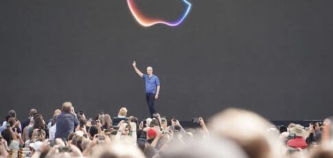 Tech News 4 tim cook could step down as apple