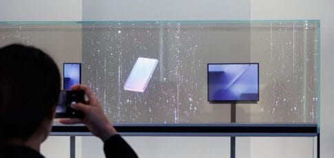 Tech News 7 samsung galaxy z trifold yet again hinted